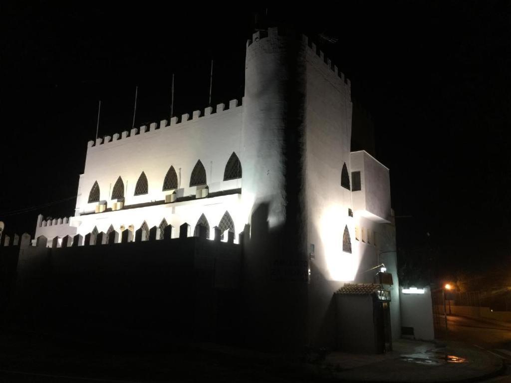 El Castillo Alcalá de Guadaira Zewnętrze zdjęcie